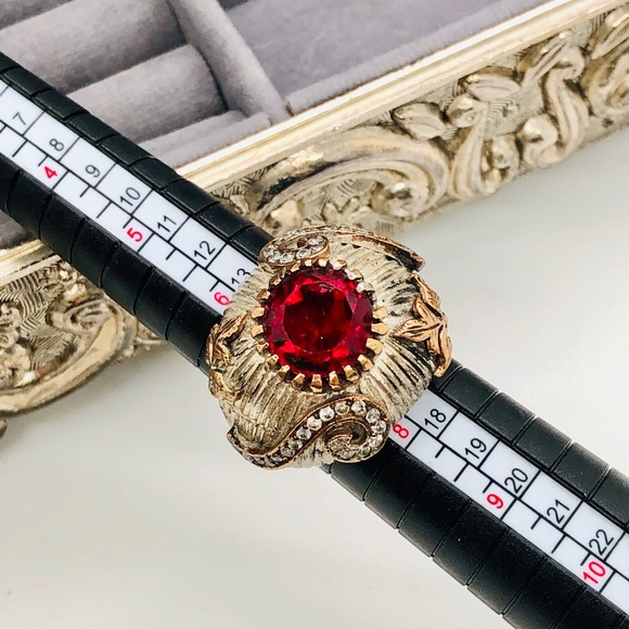 Rare Vintage Ornate Rhinestone Ring - Picture 2 of 16